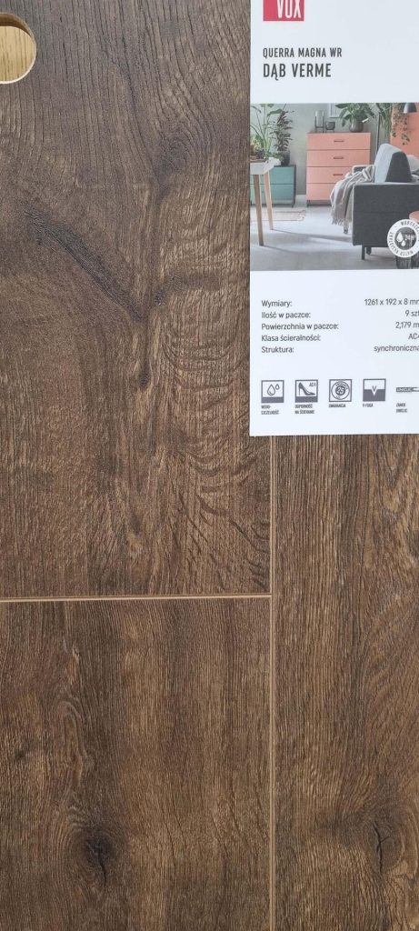 20240212_120308 Podłoga laminowana VOX